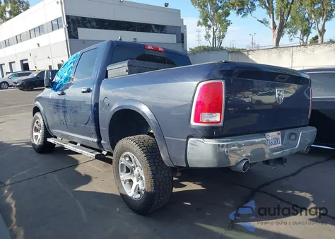 2015 Ram 1500 Laramie z USA, uszkodzony, nr VIN 1C6RR6NM2FS722814